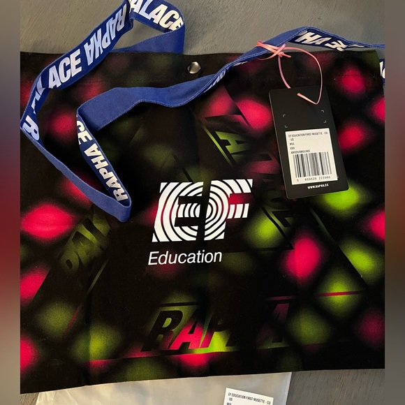 Palace × Rapha collab Musette NWT - Picture 6 of 7